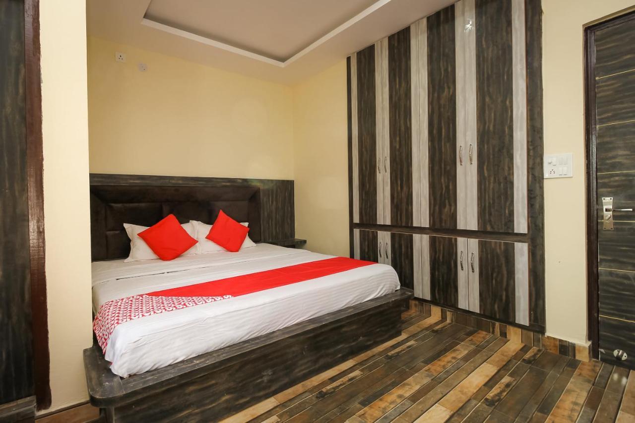 Oyo 39391 Jk Guest House Дхарамсала Екстериор снимка