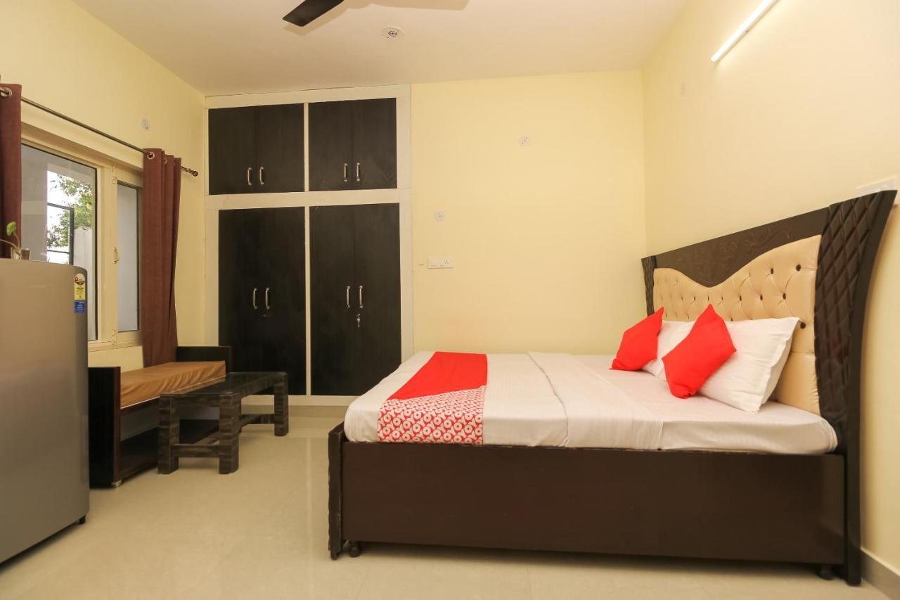 Oyo 39391 Jk Guest House Дхарамсала Екстериор снимка